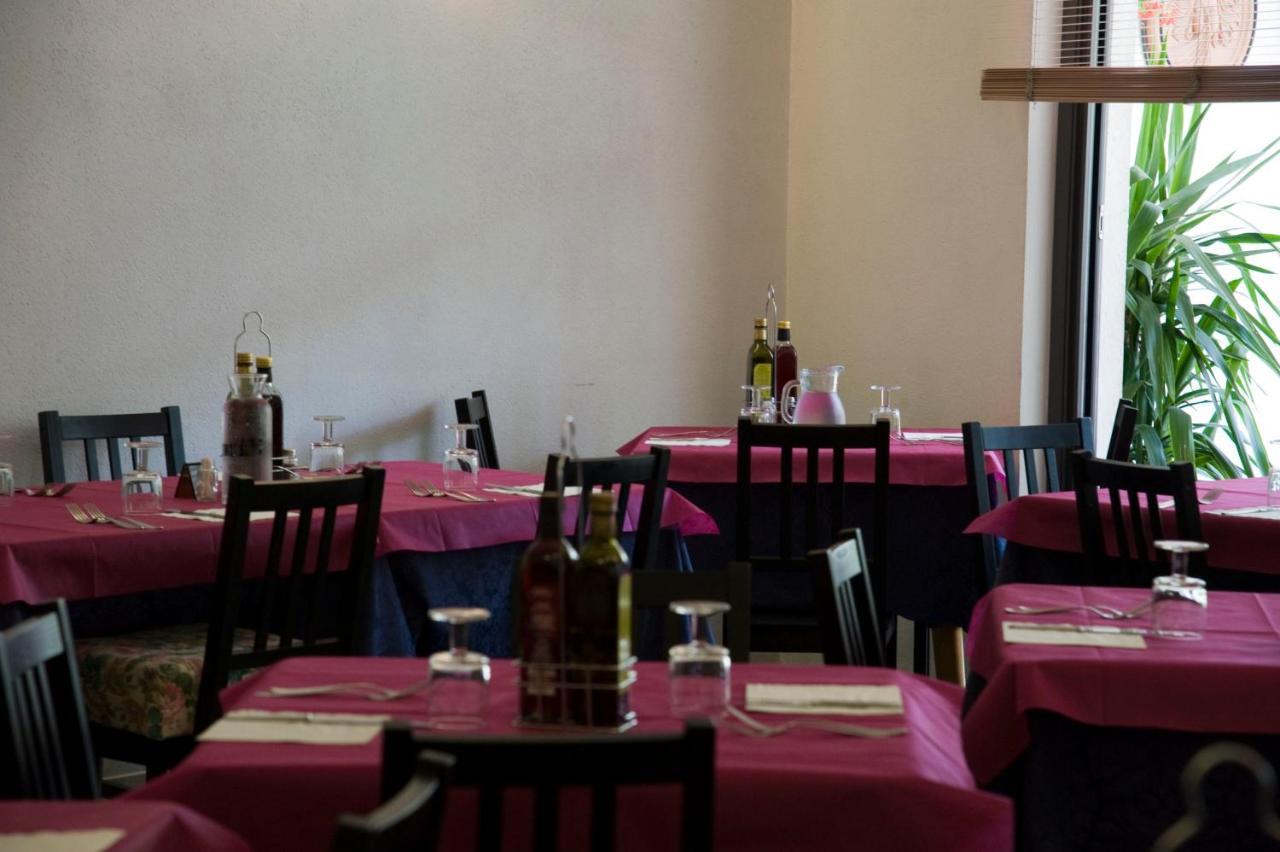 Hotel Maris Stella Riccione Zewnętrze zdjęcie