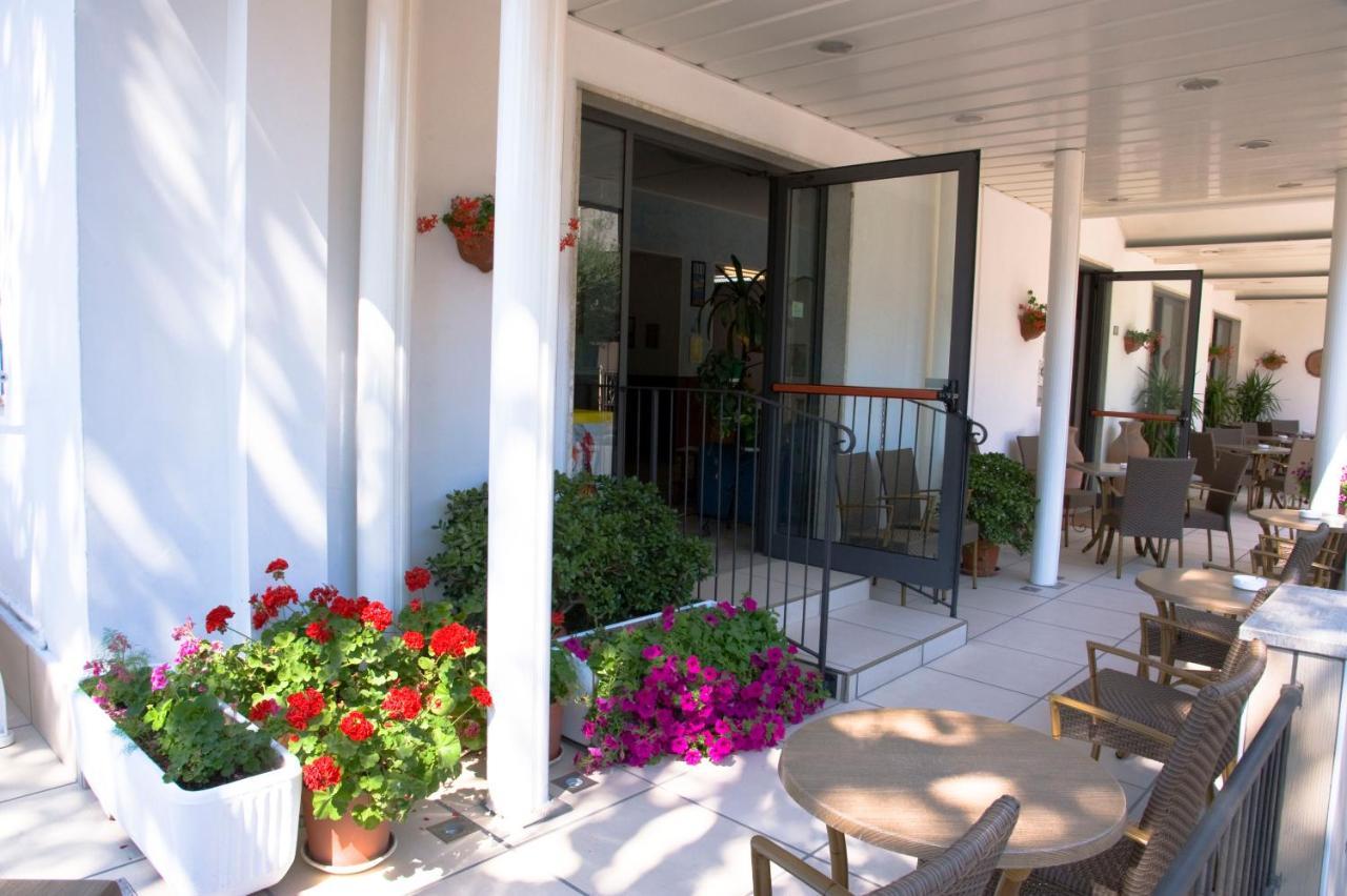 Hotel Maris Stella Riccione Zewnętrze zdjęcie