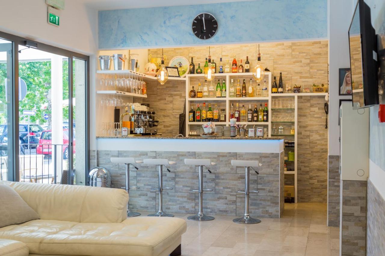 Hotel Maris Stella Riccione Zewnętrze zdjęcie