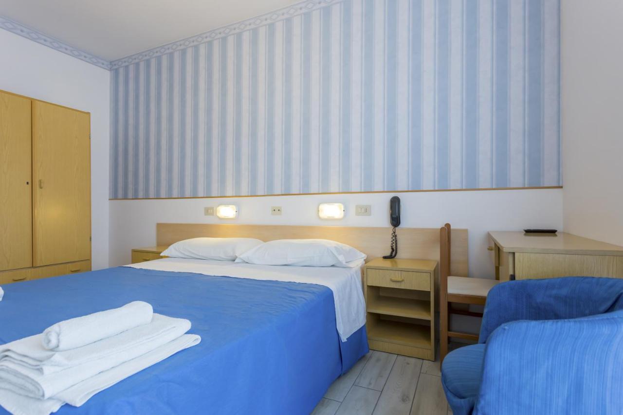 Hotel Maris Stella Riccione Zewnętrze zdjęcie