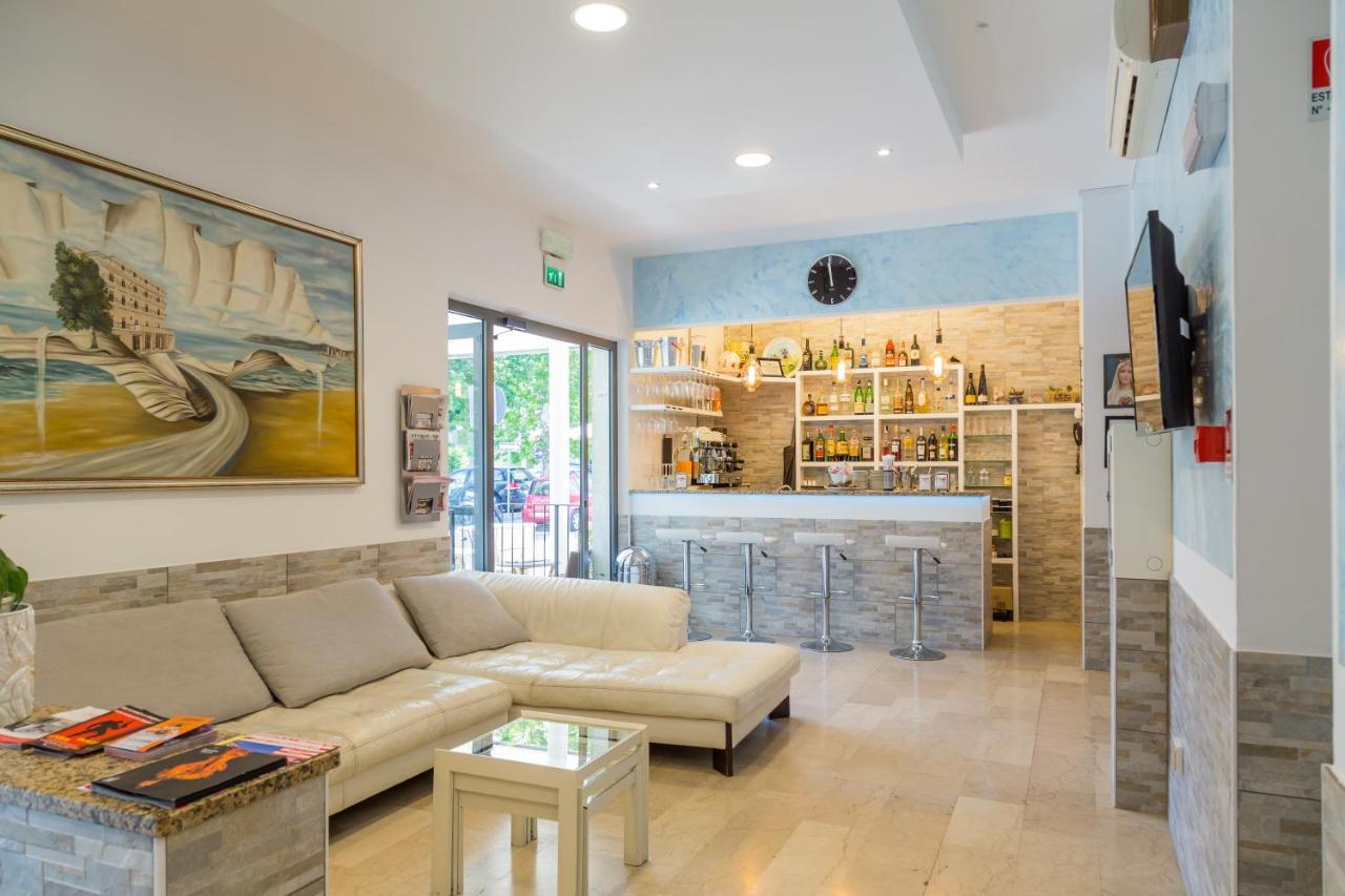 Hotel Maris Stella Riccione Zewnętrze zdjęcie